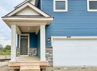 209 Snowdrop Trl, Waconia, MN 55387