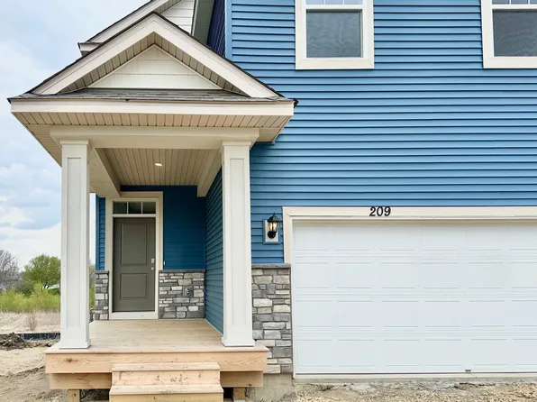 209 Snowdrop Trl, Waconia, MN 55387