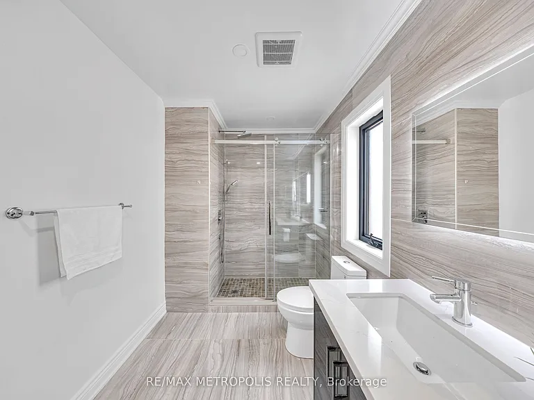 10 Snowcreek St — Photo 23
