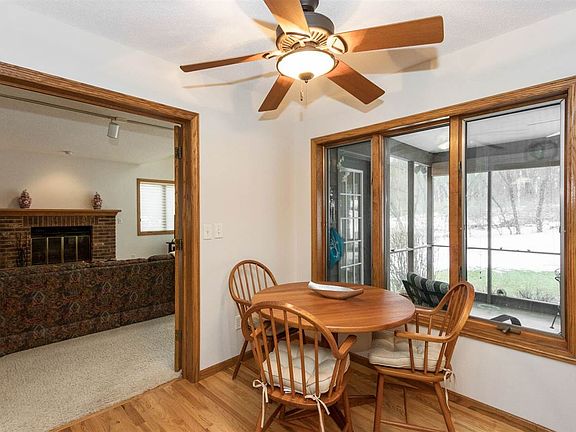 5th image of 2263 Banbury St NE