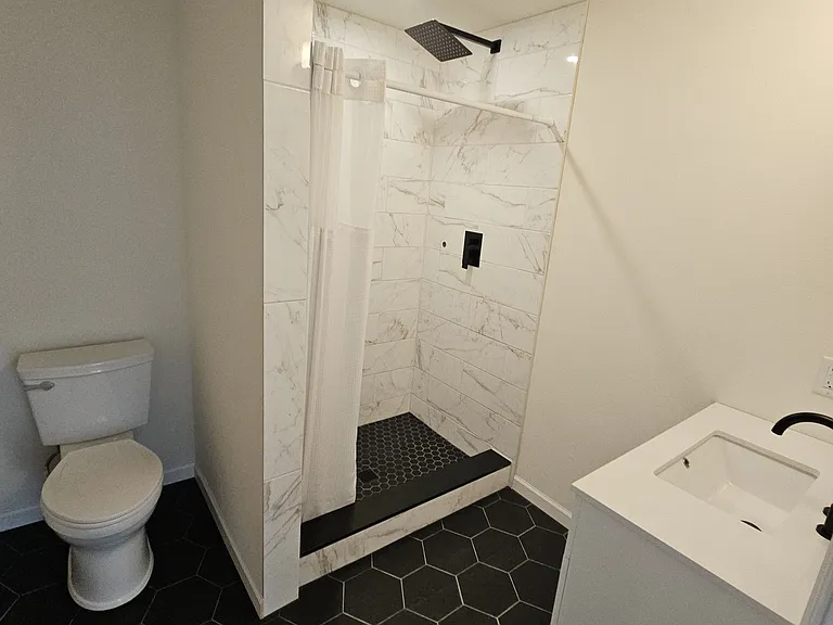 Bathroom #2 - Main Level
