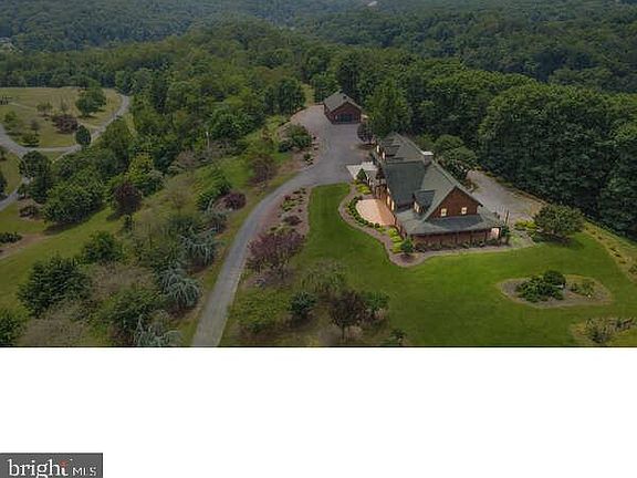 3rd image of 495 Ritchey Rd SE