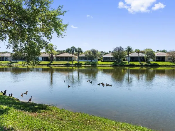 337 SW Maclay Way, Port Saint Lucie, FL 34986