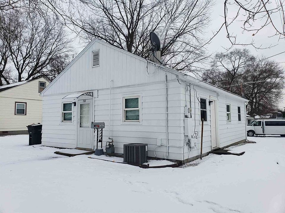 1st image of 727 Marine Ave