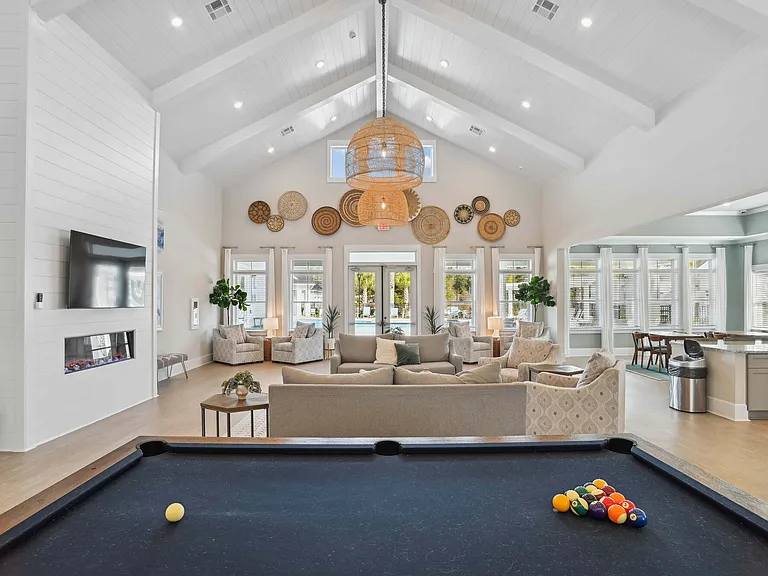 Beaumont Oaks at Porters Neck Apartments & Townhomes — Photo 41
