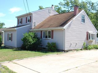 709 Beachwood Blvd, Beachwood, NJ