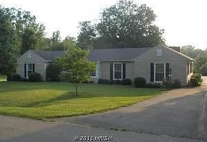 1st image of 1087 Oaklawn Dr
