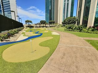 1177 Queen St APT 703, Honolulu, HI 96814