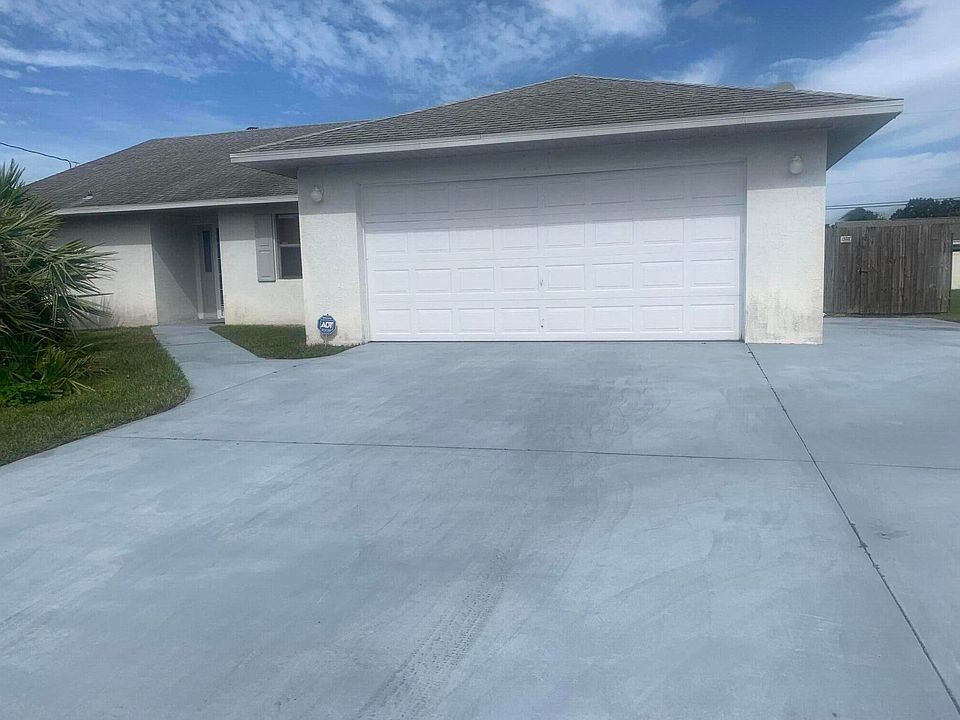 1st image of 2571 SE Jason Avenue