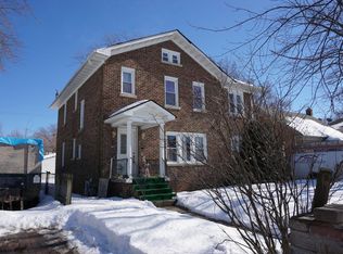 1121 Chestnut St, Waukegan, IL 60085