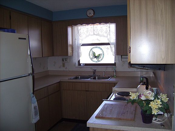 Summer Kitchen