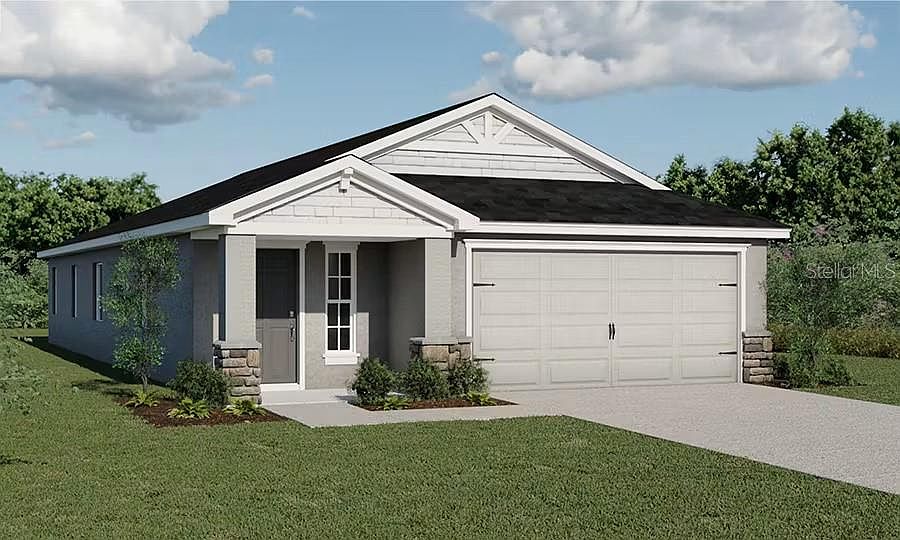 1st image of 611 Ituna Cir