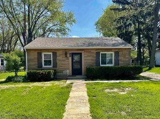 900 S Umbarger Rd, Muncie, IN 47304