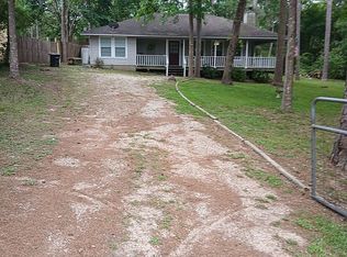 117 Greenbriar Dr, Magnolia, TX 77355