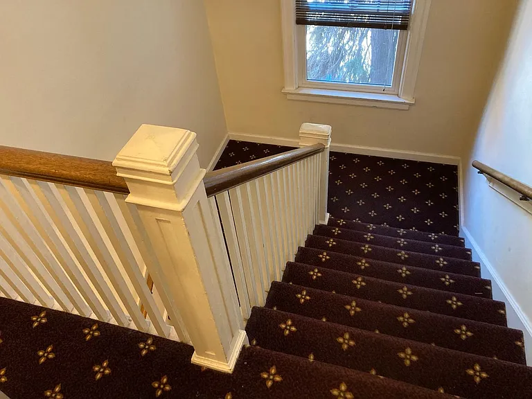 Varick Apartments — Photo 12