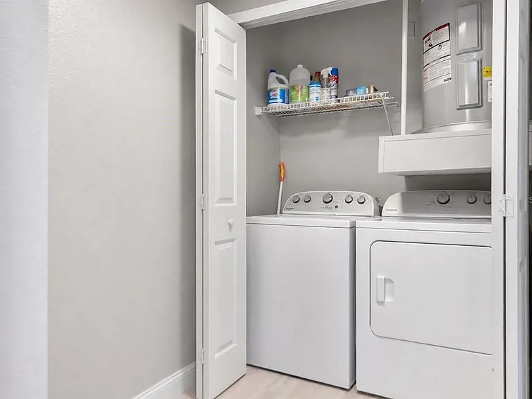 2010 E Palm Ave #15310 — Photo 13