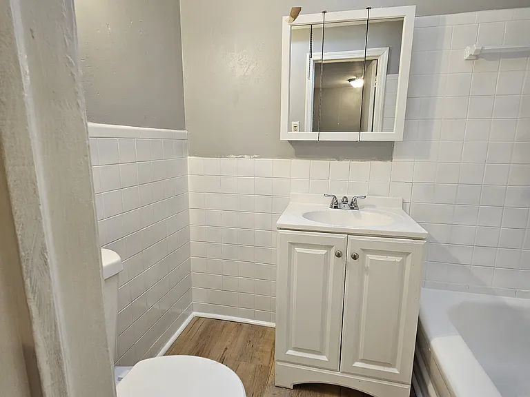 2029 Heather Rd — Photo 16