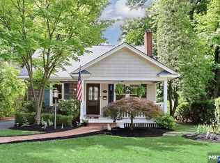 14 Sterling Pl, Glen Rock, NJ 07452