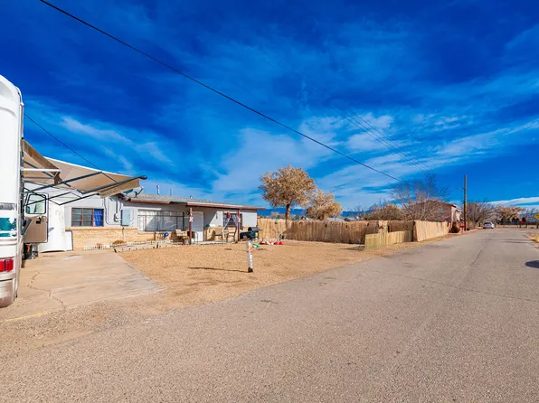 (undisclosed Address), Albuquerque, NM 87105