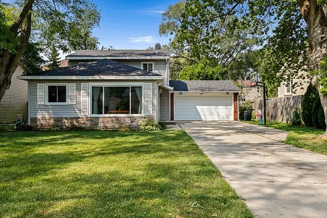 20688 N Elizabeth Ave photo 1