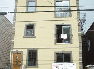 227 Liberty Ave APT 3F, Jersey City, NJ 07306