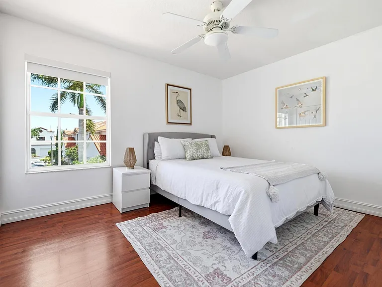 13533 Fountain View Blvd — Photo 17