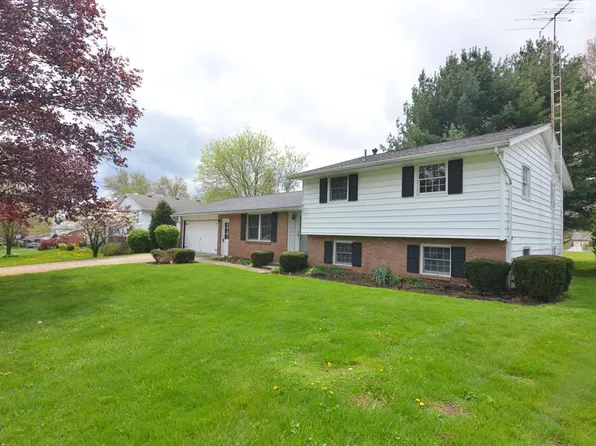 1060 Devonwood Rd, Mansfield, OH 44907