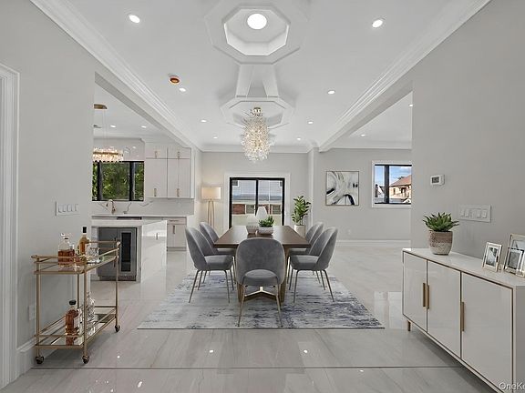4th image of 25903 81st Avenue