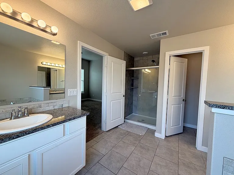6906 Wagon Ct — Photo 16