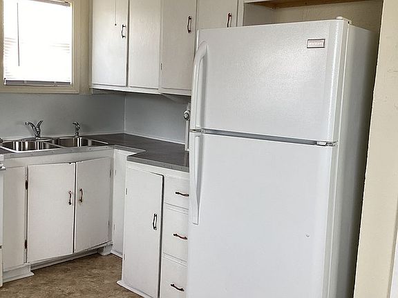 4th image of 1005 E Brazos St