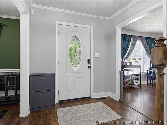 5th image of 1963 Fairforest Dr