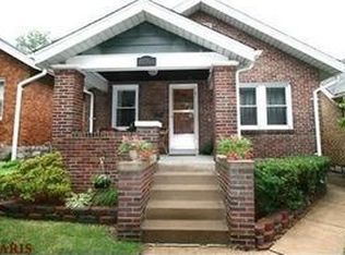 5450 Pernod Ave, Saint Louis, MO