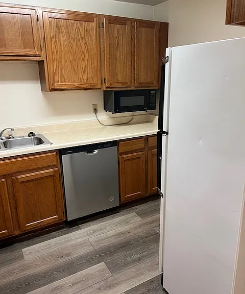 203 Campus Ave #7 — Photo 6