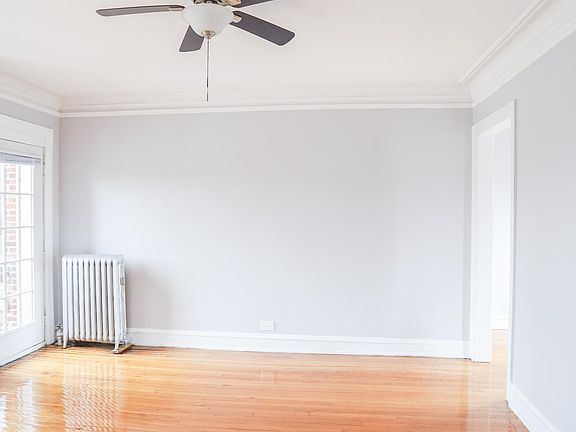 5th image of 1608 W Morse Ave APT 3W