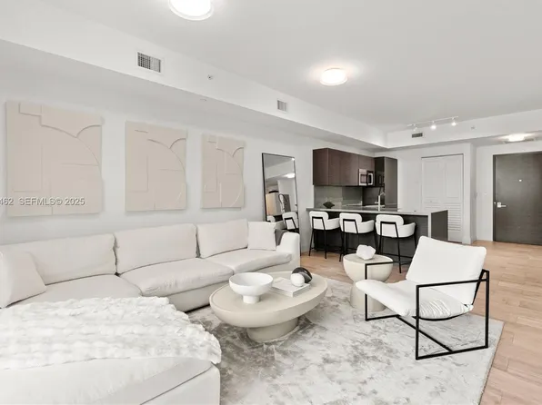 1080 Brickell Ave Unit 2606, Miami, FL 33131