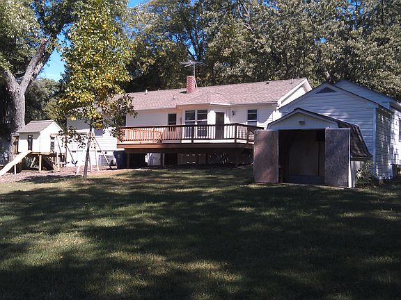 4th image of 41625 Camalier Dr