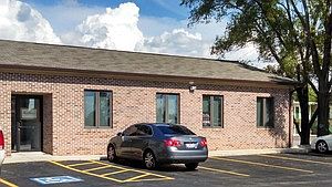 1st image of 1324 E Ogden Ave Ste 106