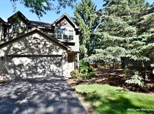 861 Millcreek Cir, Elgin, IL 60123