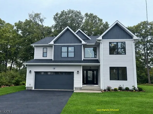 8 Chamberlain Ln, Mount Olive Twp., NJ 07828
