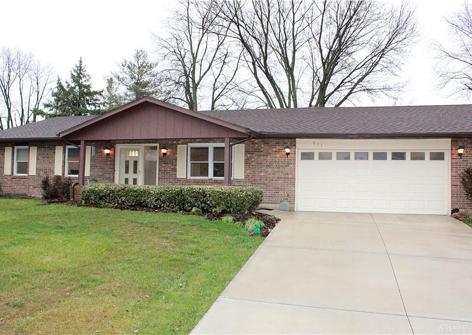 1st image of 671 Augusta Dr