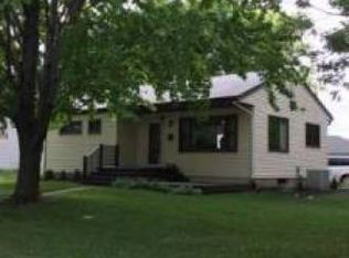 701 S 15th St, Marysville, KS 66508