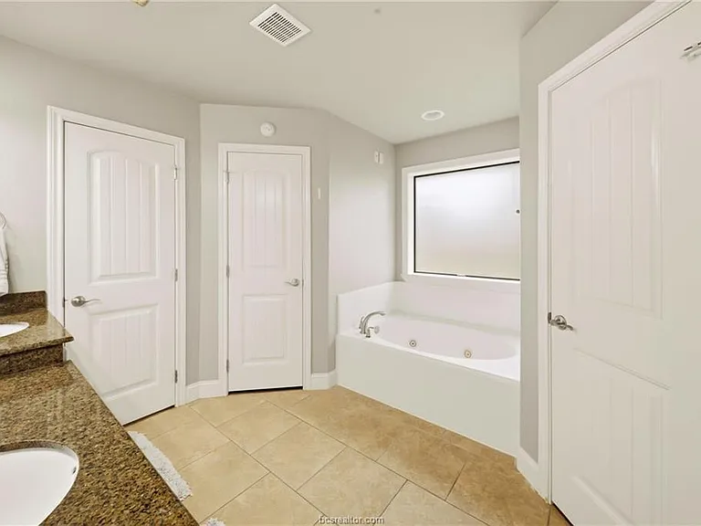 809 Emerald Dove Ave — Photo 11