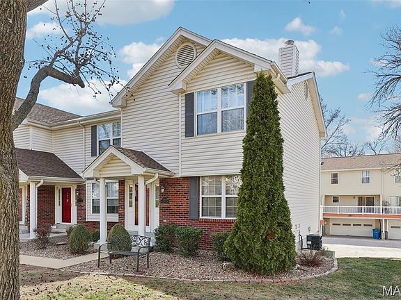 3rd image of 1760 Honeysuckle Dr Unit 8