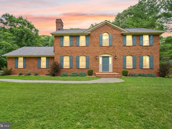 4554 Canter Ln, Warrenton, VA 20187