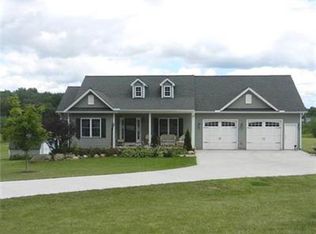 15780 Messenger Rd, Burton, OH 44021