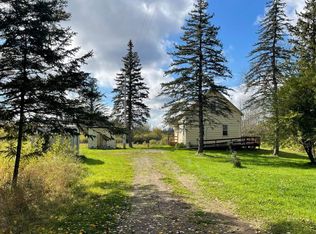 5036 Moline Rd, Kettle River, MN 55757