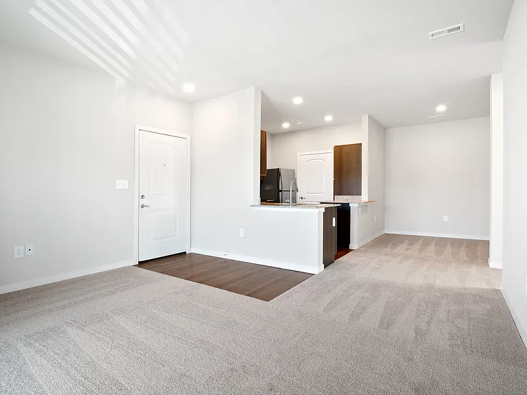 Aventura at Hawk Ridge — Photo 45