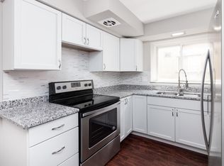 1039 N Northwest Hwy APT A1, Park Ridge, IL 60068