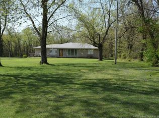 205 Spickert Knob Rd, New Albany, IN 47150