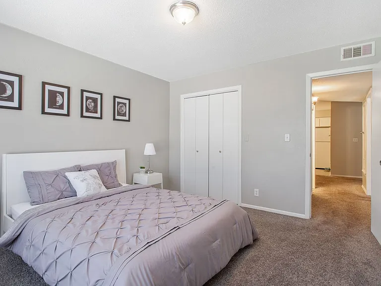Radius Apartment Homes - $250 Off Move-in Costs! — Photo 15